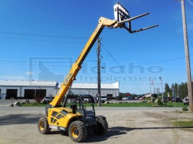 19' Lift Height - 5,500 lbs. Capacity - Gehl Telehandler Model RS5-19