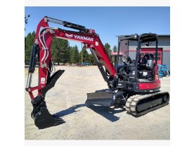 9,500 lbs Mini Excavator, 6-Way Angle Dozer Blade, Hydraulic Thumb, Yanmar Model SV40