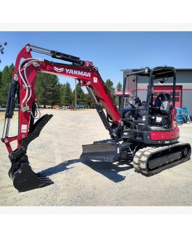 9,500 lbs Mini Excavator, 6-Way Angle Dozer Blade, Hydraulic Thumb, Yanmar Model SV40